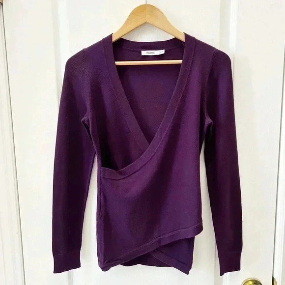 Ricki’s Wrap Front Sweater Deep V Neck Thin Knit Stretch Fit Purple Size XS - Picture 3 of 15
